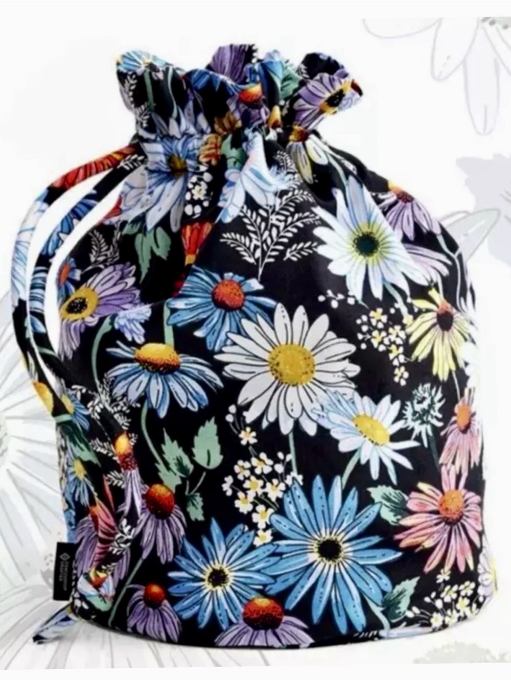 Vera Bradley Iconic Ditty Bag DAISIES Multi FLOWERS Travel Beach Baby NWT